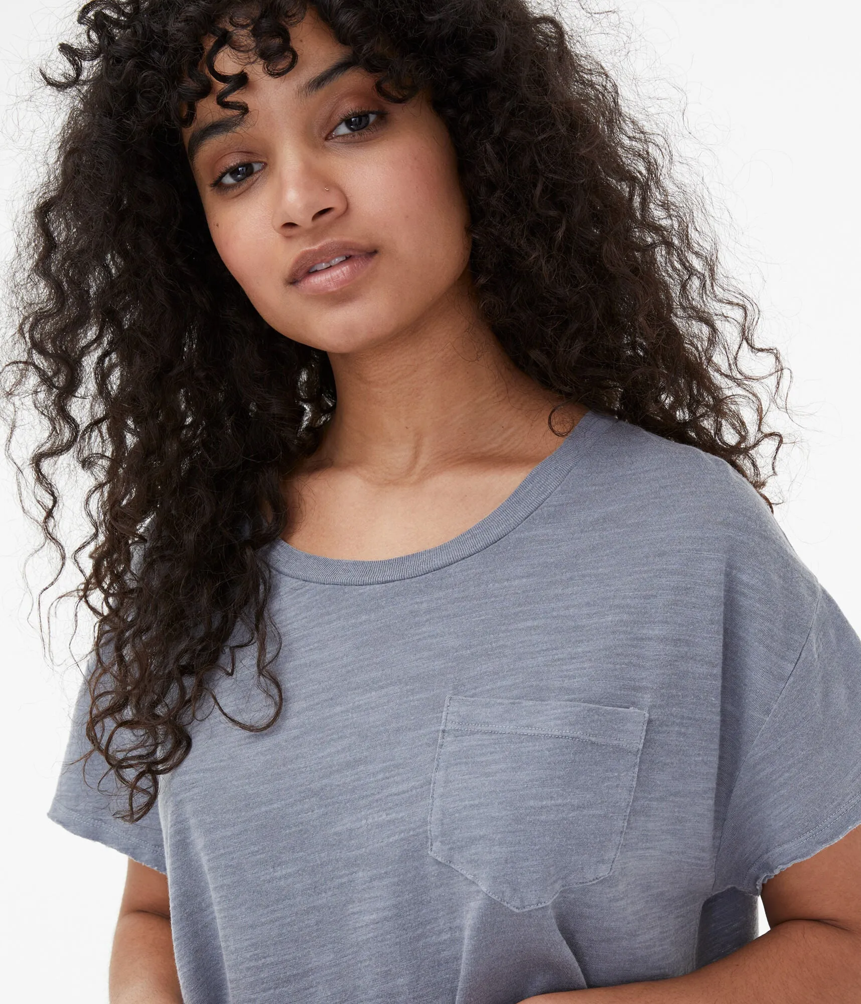 Aeropostale Air Softspun Pigment Garment-Dyed Cropped Pocket Crew Tee