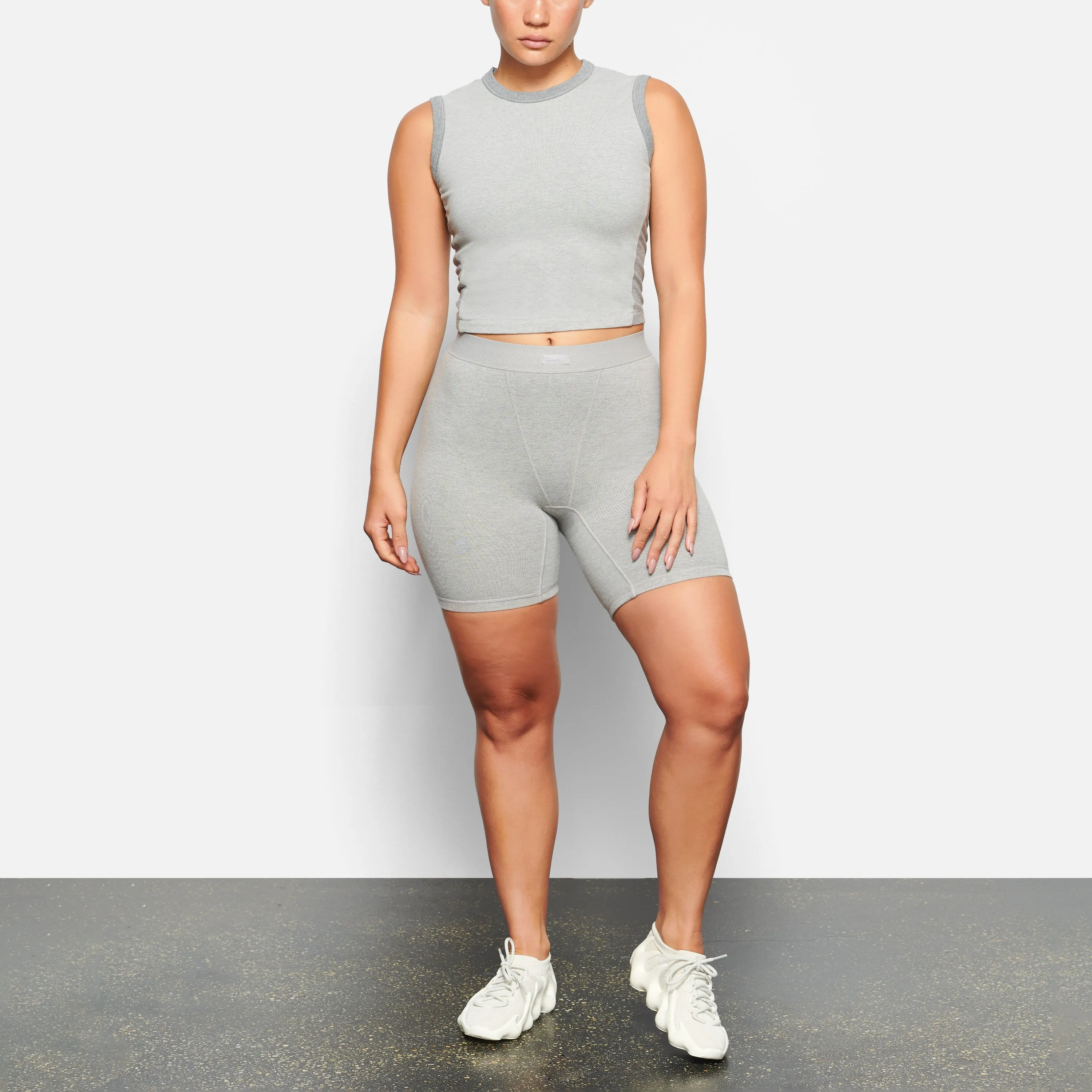 OUTDOOR BASICS TANK | HEATHER GREY