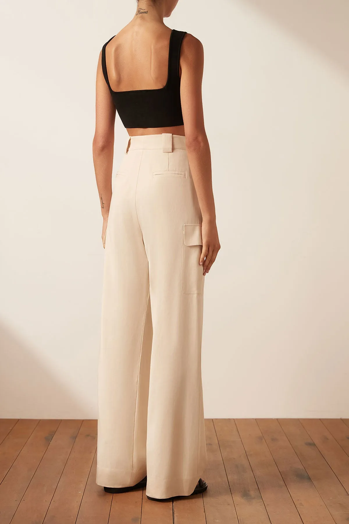 Sara Utility Relaxed Pant Crema