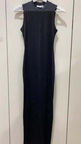 Sleeveless Body Dress