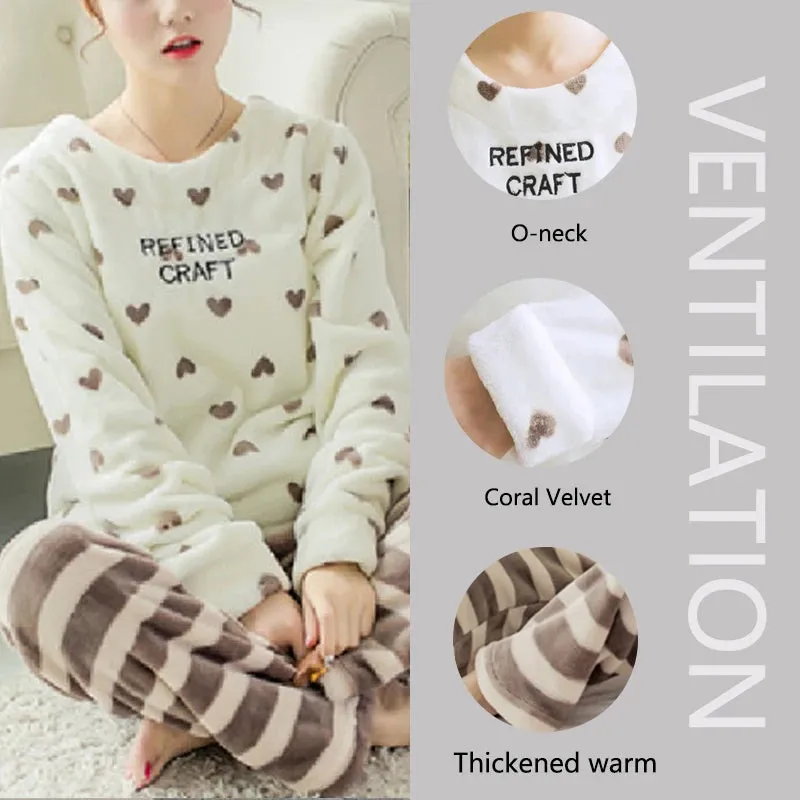 Trendy Women's Velvet Fleece Pajama Set - Cozy Sleepwear with Stripes