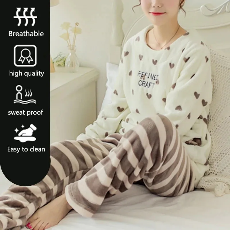 Trendy Women's Velvet Fleece Pajama Set - Cozy Sleepwear with Stripes