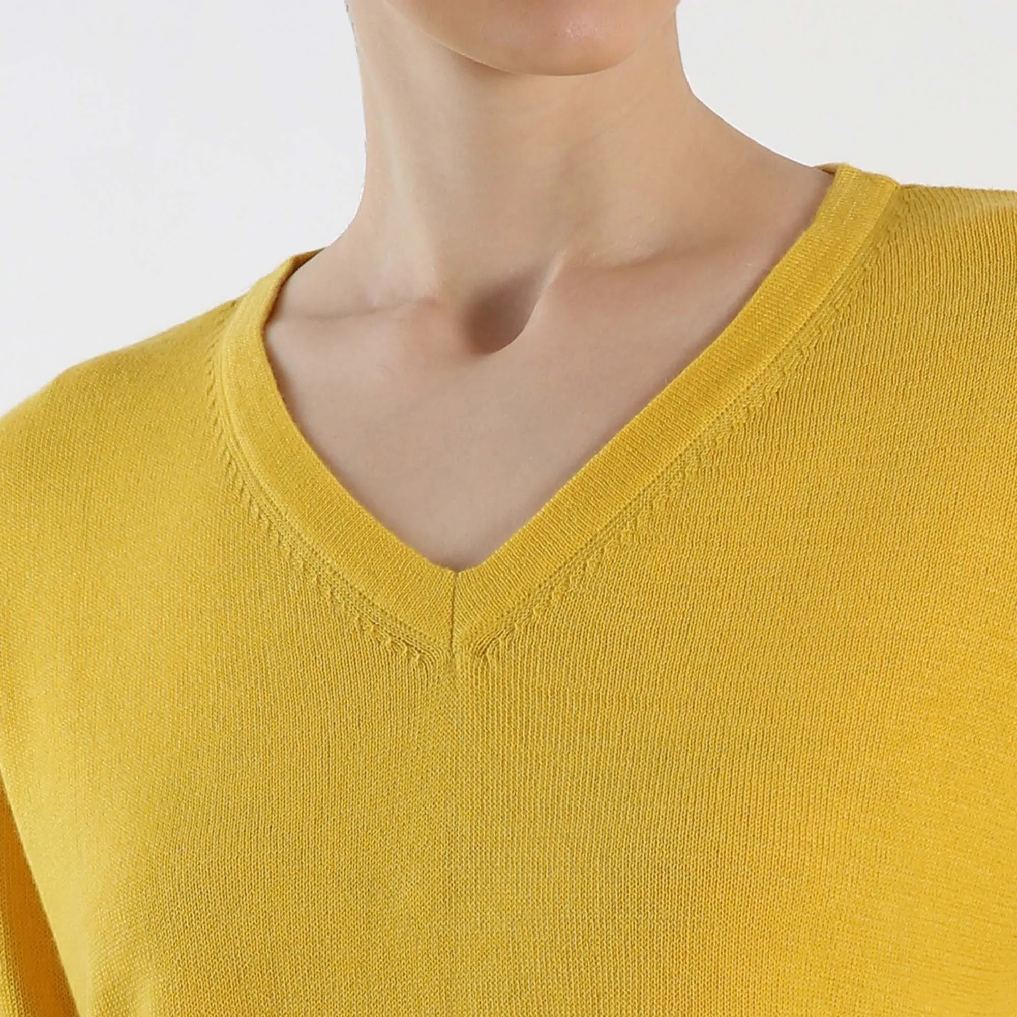 V-Neck Pure Cashmere sweater - Yellow