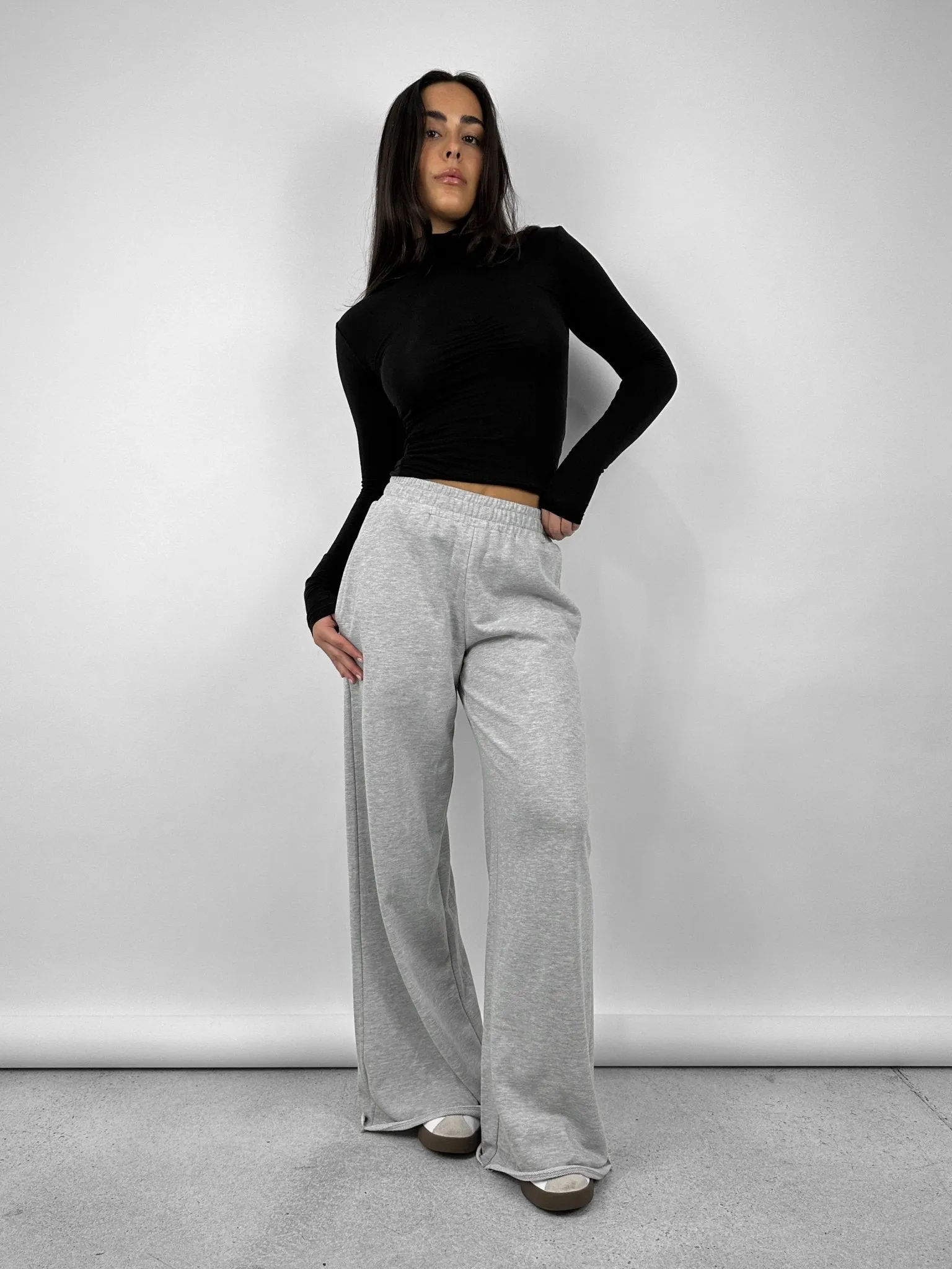 Wide Leg Relaxed Sweatpants