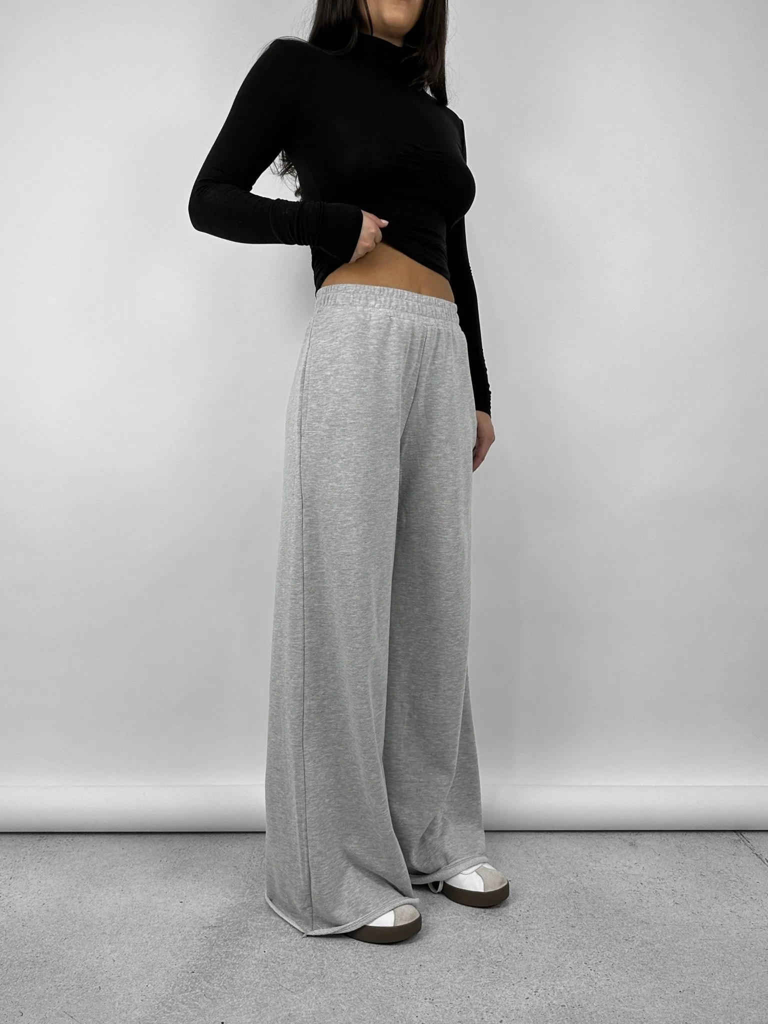 Wide Leg Relaxed Sweatpants