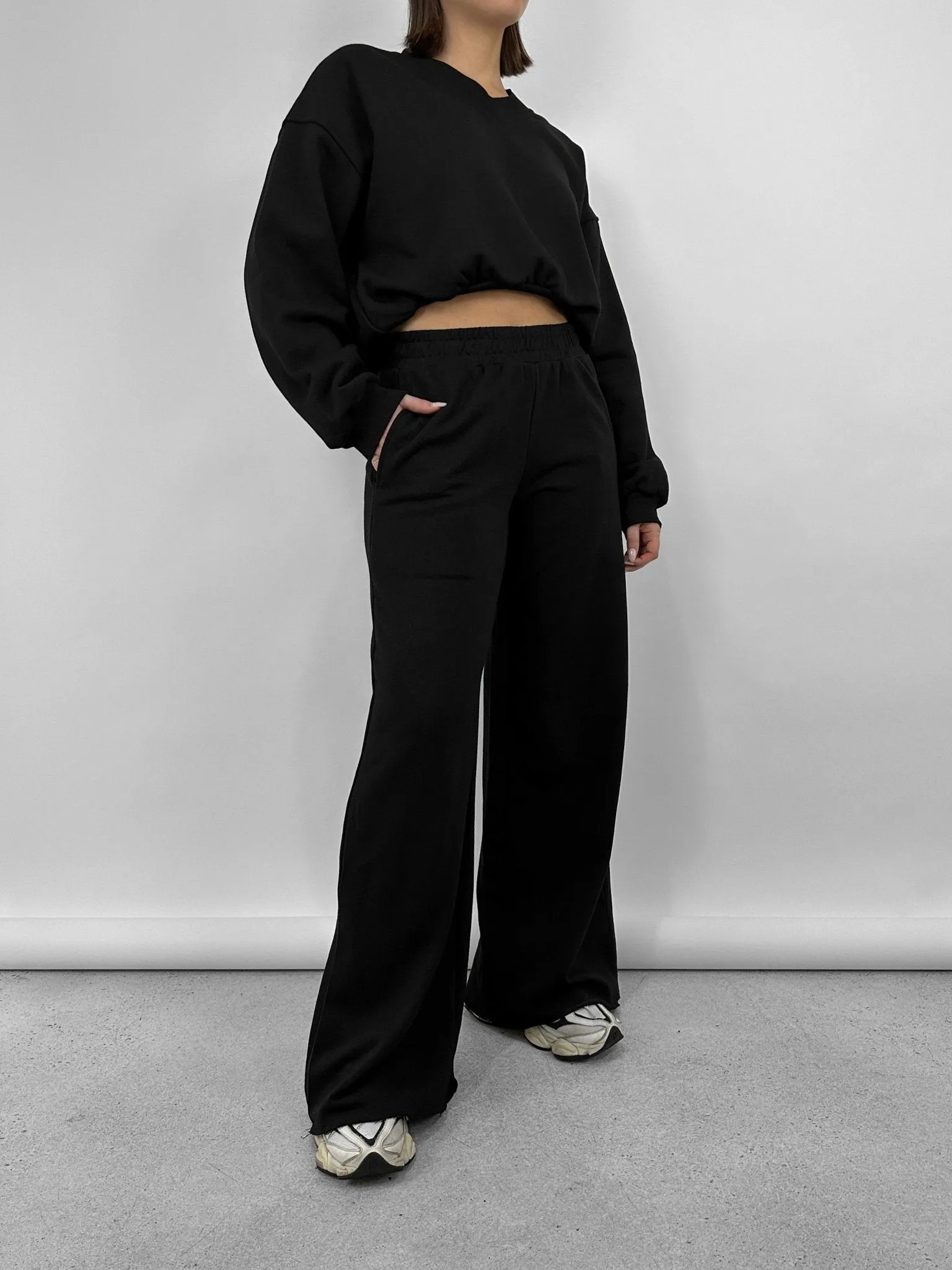 Wide Leg Relaxed Sweatpants