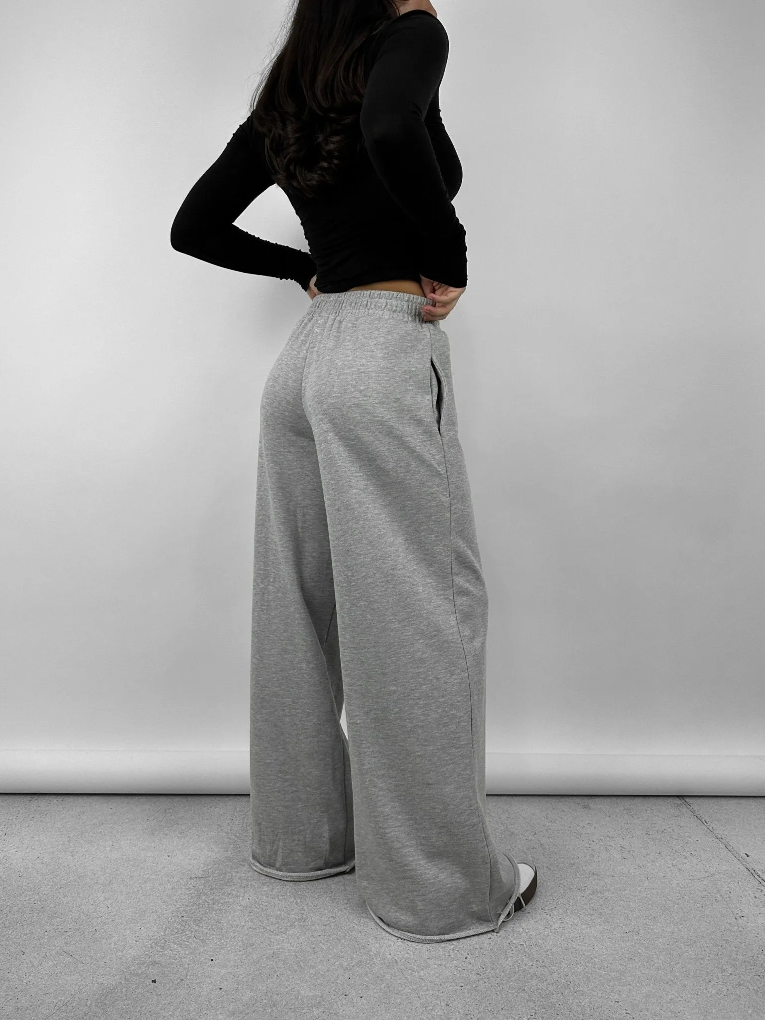 Wide Leg Relaxed Sweatpants