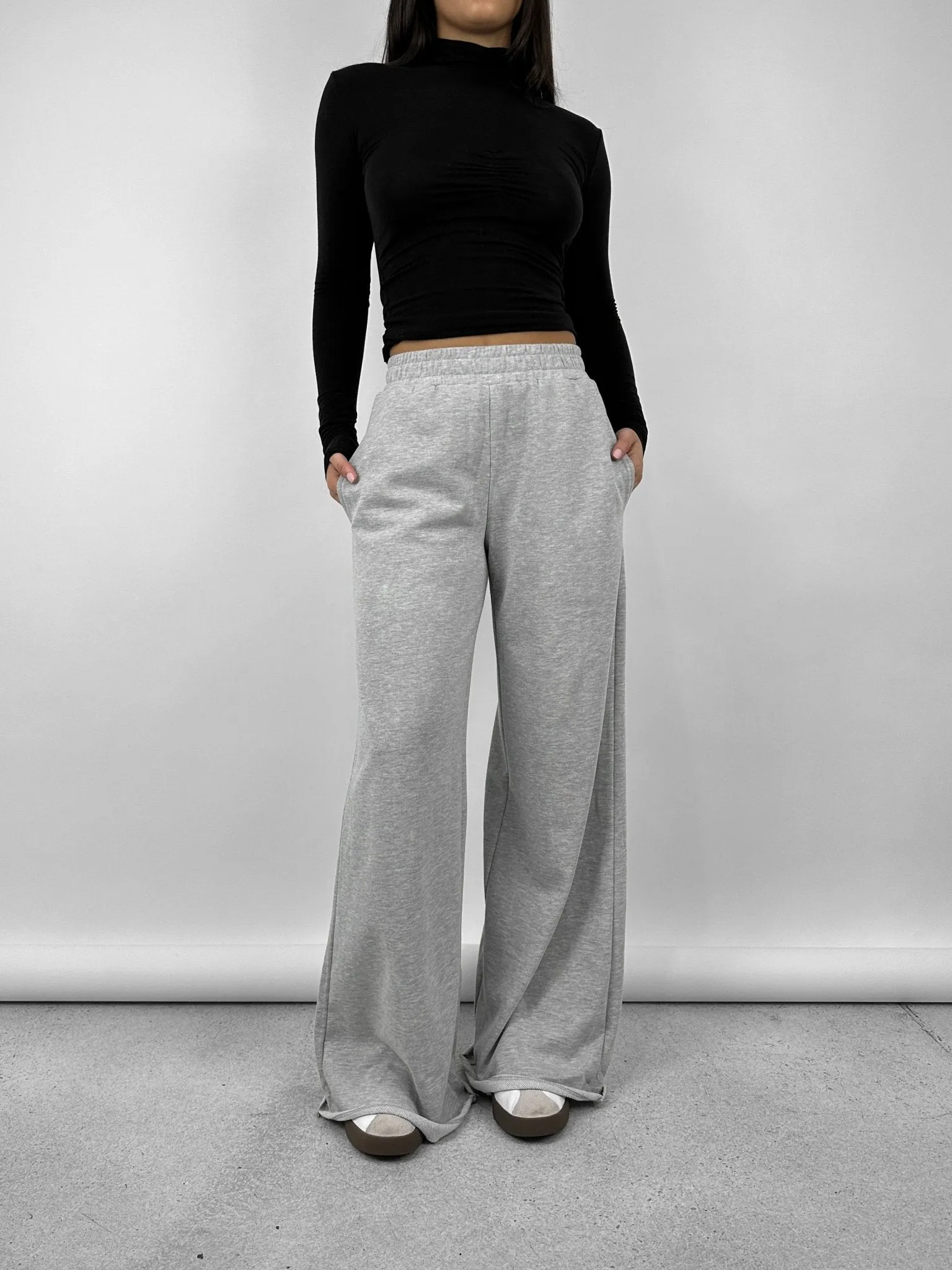 Wide Leg Relaxed Sweatpants